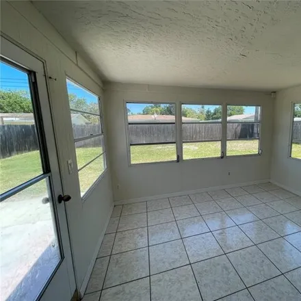 Image 3 - 2246 Coit Road, Largo, FL 33764, USA - House for sale