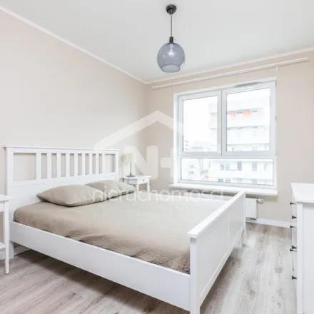 Buy this 2 bed apartment on Rondo Aleksandra Żabczyńskiego in 02-677 Warsaw, Poland