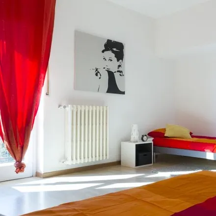 Image 3 - Via Basilea, 20152 Milan MI, Italy - Room for rent