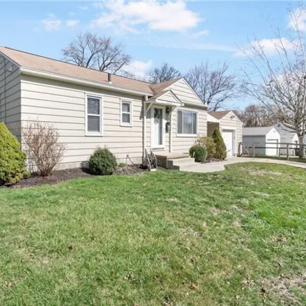 Buy this 3 bed house on 444 Elmwood Avenue in Akron, OH 44310