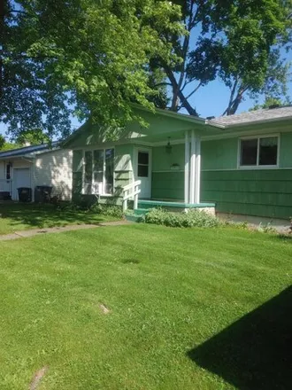 Buy this 3 bed house on 1158 Tulip Drive in Sturgis, MI 49091