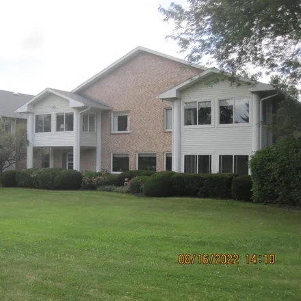 Buy this 3 bed condo on 321 Dice Drive in Washington Court House, OH 43160