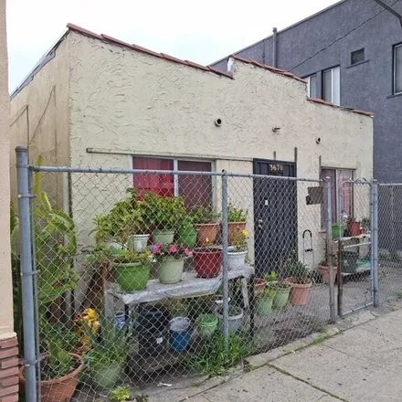 Buy this 1 bed house on Western & 36th in South Western Avenue, Los Angeles
