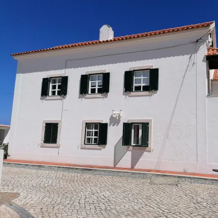 Image 1 - R Dr Ant Brandão de Vasc Ft N º 31, Rua Doutor António Brandão de Vasconcelos, 2705-105 Colares, Portugal - Apartment for rent