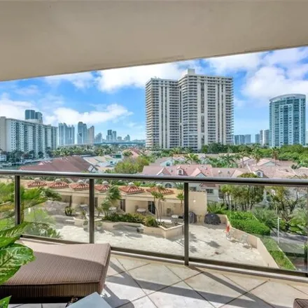 Image 5 - 19707 Turnberry Way, Aventura, FL 33180, USA - Condo for sale