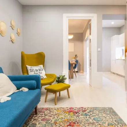 Rent this 3 bed apartment on Travessa Artur Lamas in Rua Artur Lamas, 1300-096 Lisbon