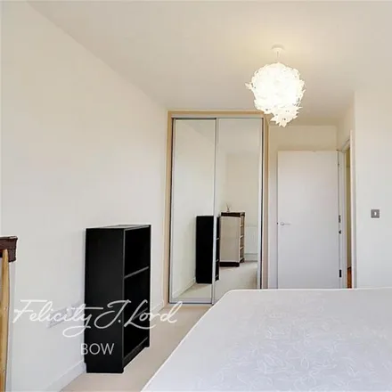 Image 2 - Windsor Court, 18 Mostyn Grove, Old Ford, London, E3 2GT, United Kingdom - Apartment for rent