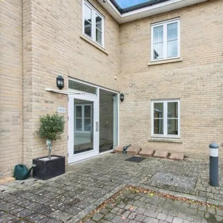 Image 2 - Alexander Mews, Stowmarket, IP14 1JS, United Kingdom - Apartment for sale