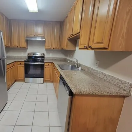 Buy this 2 bed condo on 2523 Auburn Lane in Antioch, CA 94509