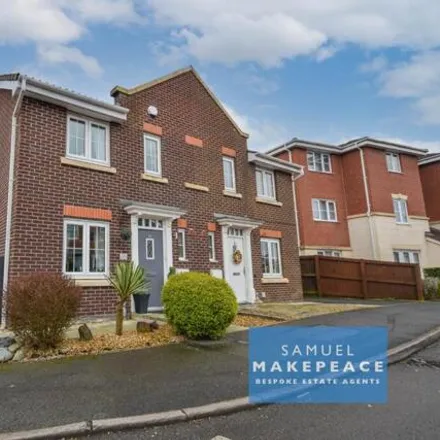 Buy this 3 bed duplex on 31 Chillington Way in Norton-Le-Moors, ST6 8GJ