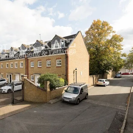 Rent this 3 bed house on 54 Acre Lane in London, SW2 5SP