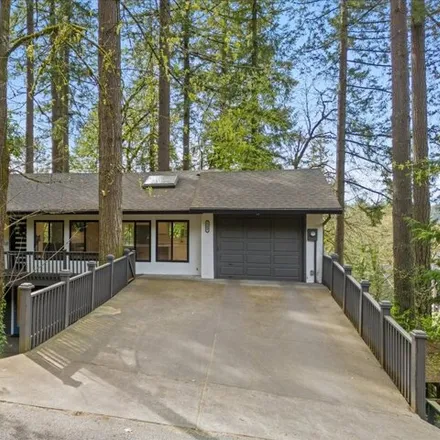 Buy this 5 bed house on 17001 Westview Drive in Lake Oswego, OR 97034