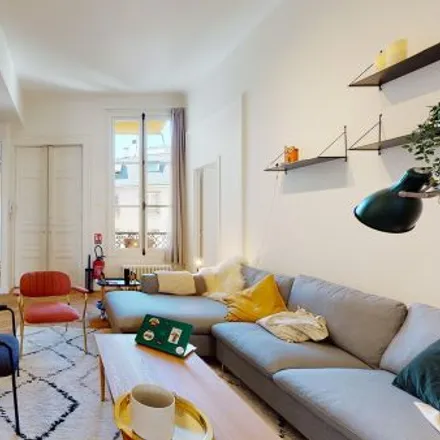 Image 2 - 43 Rue de Clichy, 75009 Paris, France - Apartment for rent