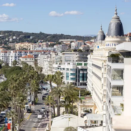 Image 3 - 52 Boulevard de la Croisette, 06400 Cannes, France - Apartment for sale