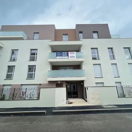 Image 7 - 48 Avenue Léon Blum, 69150 Décines-Charpieu, France - Apartment for rent