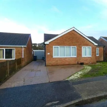 Buy this 3 bed house on Blakeney Drive in Mansfield, NG18 4DN
