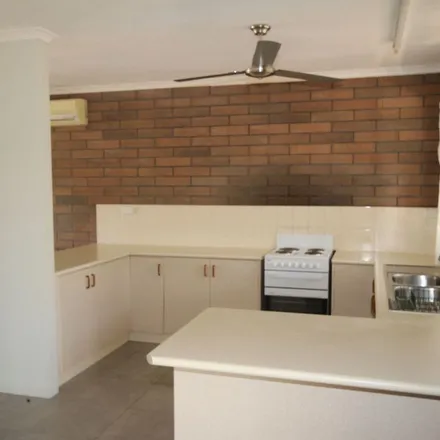 Image 3 - Northern Territory, Darwin Revival Fellowship, 24 Clarence Street, Leanyer 0812, Australia - Apartment for rent