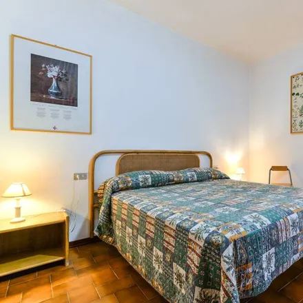 Image 7 - 57035 Procchio LI, Italy - Apartment for rent