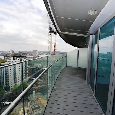 Image 2 - Arena Tower, 25 Crossharbour Plaza, Millwall, London, E14 9TA, United Kingdom - Apartment for rent
