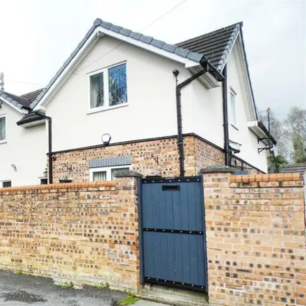 Buy this 3 bed house on Sawpit Lane in Knowsley, L36 6LH