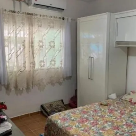Buy this 2 bed house on Rua Felixlandia in Senador Vasconcelos, Rio de Janeiro - RJ
