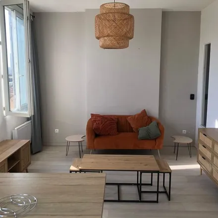 Rent this 2 bed apartment on Résidence Jolie Manon in Impasse Jolie Manon, 13003 Marseille
