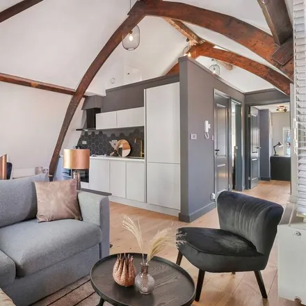 Rent this studio apartment on 2512 BZ The Hague