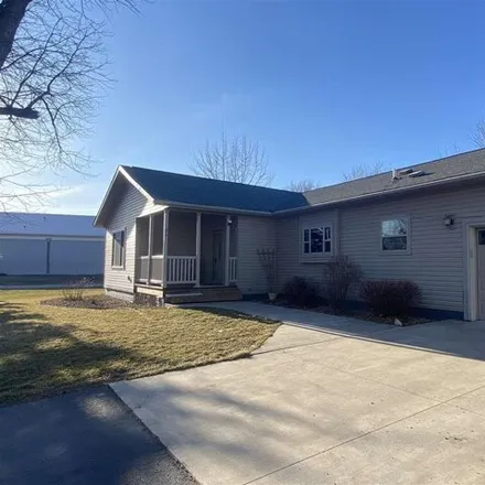 Buy this 4 bed house on 54098 State Highway 19 in Winthrop, Sibley County