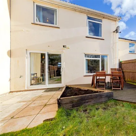 Rent this 3 bed townhouse on 31 Sheppard Way in Teversham, CB1 9AX