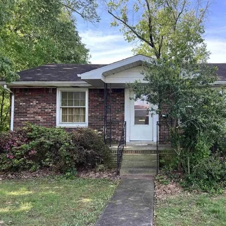 Buy this 4 bed house on 1998 C Street in Paducah, KY 42003
