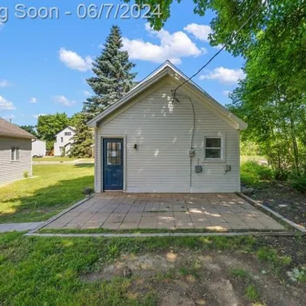 Image 5 - 42 Broadway St, Michigan, 48371 - House for sale