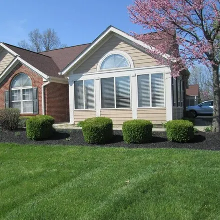 Buy this 3 bed condo on 4798 Collingville Way in Columbus, OH 43230