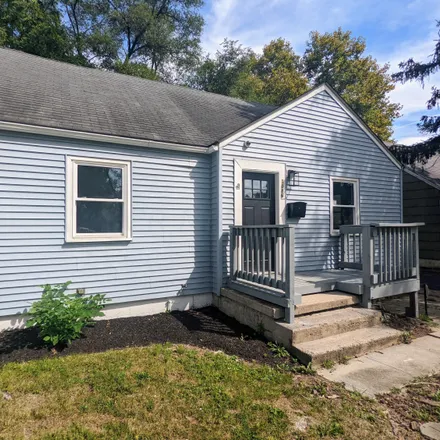 Buy this 3 bed house on 3086 Karl Road in Columbus, OH 43224