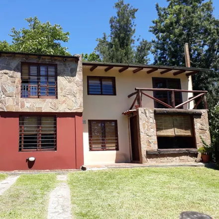Buy this studio house on Enrique Hurtado 148 in 70000 Colonia del Sacramento, Uruguay