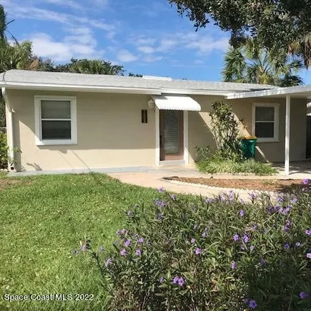 Rent this 3 bed house on 1808 Radnor Drive in Melbourne, FL 32901