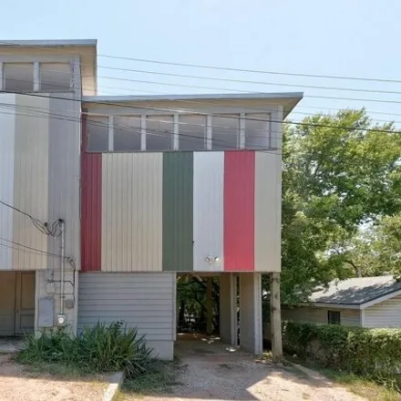 Rent this 1 bed house on 1908 East 9th Street in Austin, TX 78702