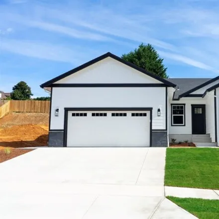 Buy this 3 bed house on 5699 Peters Place Southeast in Salem, OR 97306