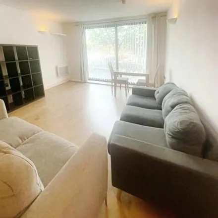 Image 2 - Advent House, 2 Isaac Way, Manchester, M4 7LL, United Kingdom - Apartment for sale