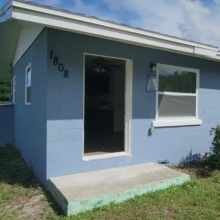 Rent this 2 bed house on First Haitian Baptist Church in 1804 North 29th Street, Fort Pierce
