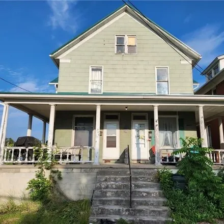 Image 3 - 332 South Edgewood Avenue, Somerset, PA 15501, USA - House for sale