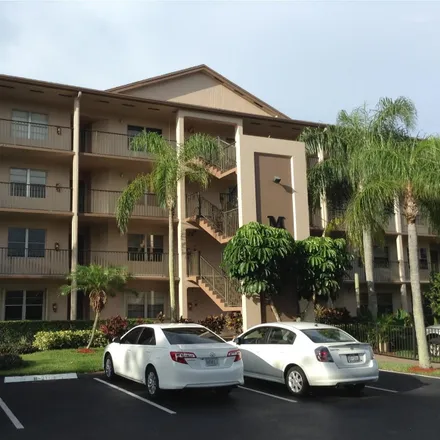 Buy this 1 bed condo on 12500 Southwest 5th Court in Pembroke Pines, FL 33027