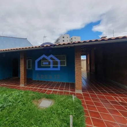 Buy this 3 bed house on Rua dos Timbiras in Jardim Bela Vista, Caraguatatuba - SP
