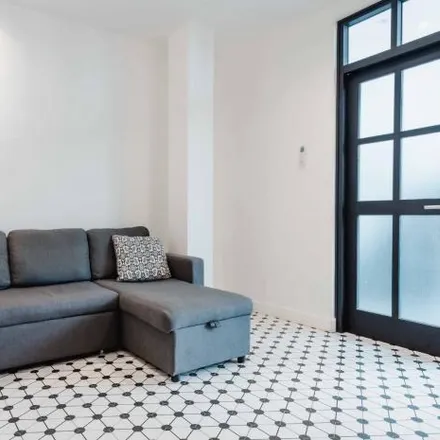 Rent this 2 bed apartment on Calle B in El Chorrillo, 0843