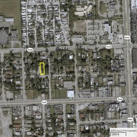 Image 5 - 913 Northwest 80th Street, Rovell Mobile Home Park, Miami-Dade County, FL 33150, USA - House for sale