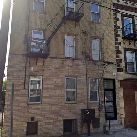 Image 4 - 90 Wallis Avenue, Marion, Jersey City, NJ 07306, USA - Apartment for rent