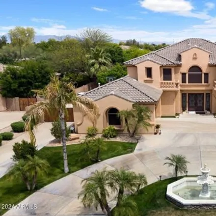 Buy this 7 bed house on 2739 South Balboa Drive in Gilbert, AZ 85295