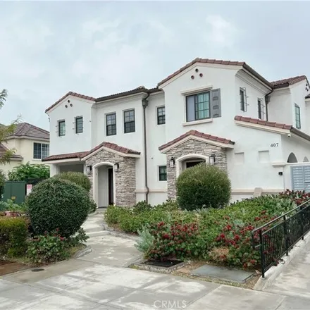 Buy this 12 bed house on 427 California Street in Arcadia, CA 91006