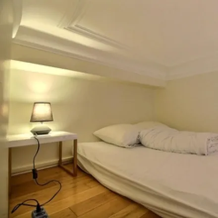Rent this studio apartment on 7 Rue Alfred de Vigny in 75008 Paris, France