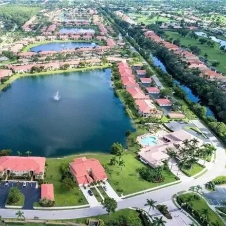 Rent this 3 bed condo on 6325 Huntington Lakes Circle in Collier County, FL 34119