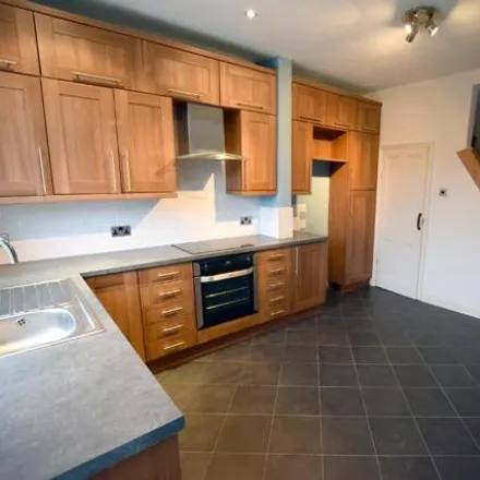 Rent this 3 bed duplex on Evelyn Road in Sheffield, S10 5FD